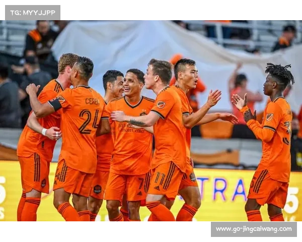 休斯顿迪纳摩宣布官方杂志停刊全面转向数字版发行 休斯顿迪纳摩宣布官方杂志停刊全面转向数字版发行